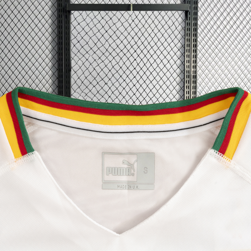 Retro 2002 Cameroon Away Retro Football jersey