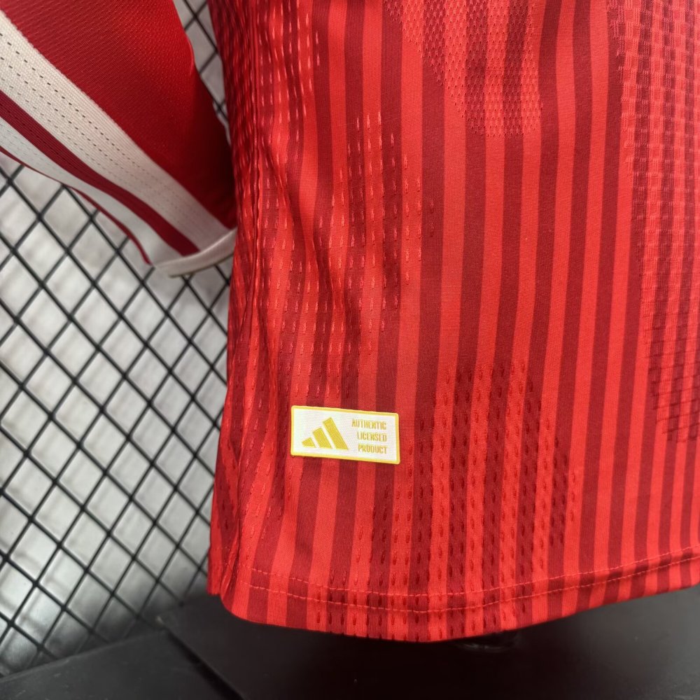 player 2026-27 Bayern Munchen Home Long sleeve football jersey