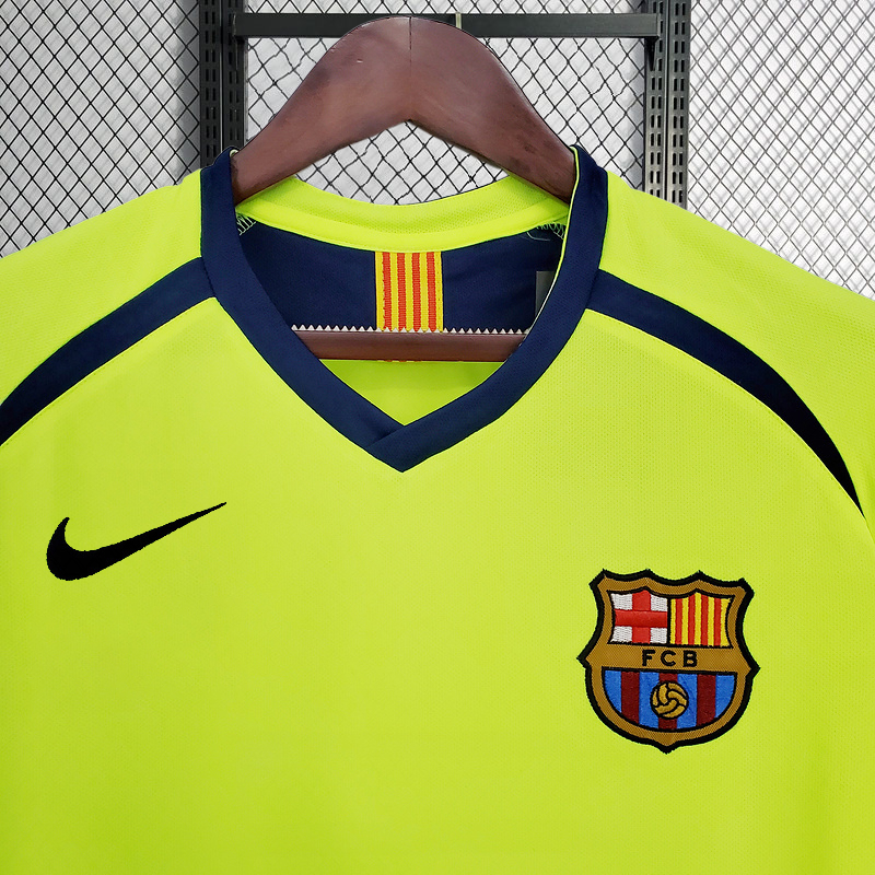 Retro 2005-06 FC Barcelona away Retro XAVI MESSI RONALDINHO Football jersey