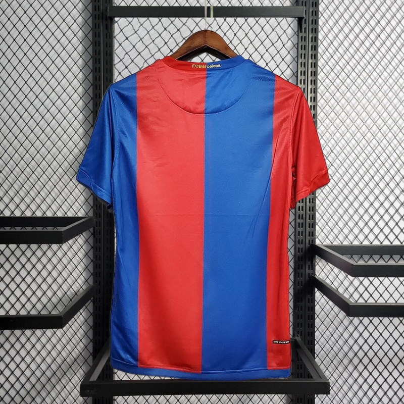 Retro 2006-07 FC Barcelona home Retro XAVI MESSI RONALDINHO DECO ETO'O Football jersey