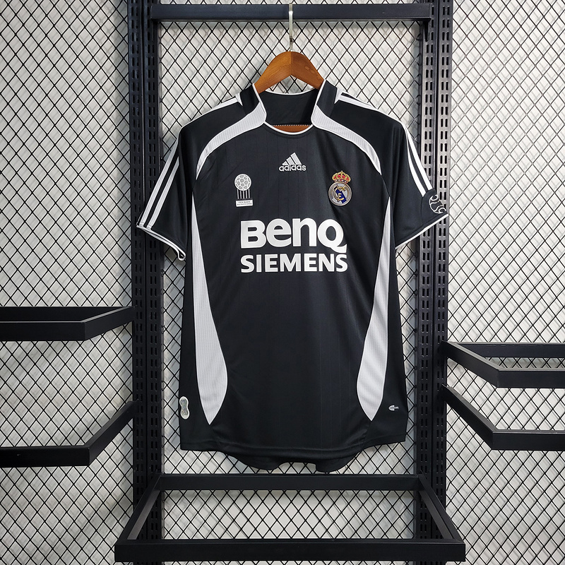 Retro 2006-07 Real Madrid Away Retro Football jersey