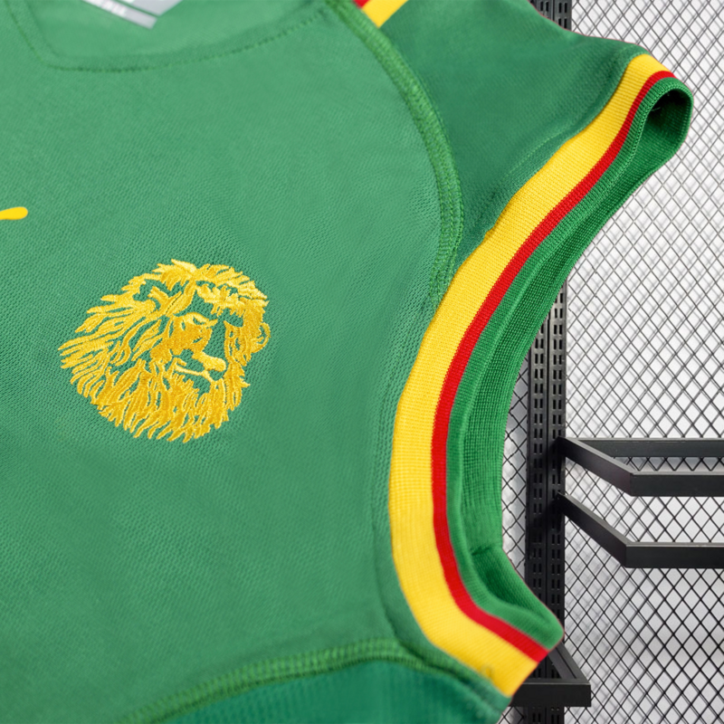 Retro 2002 Cameroon Home Retro Football jersey