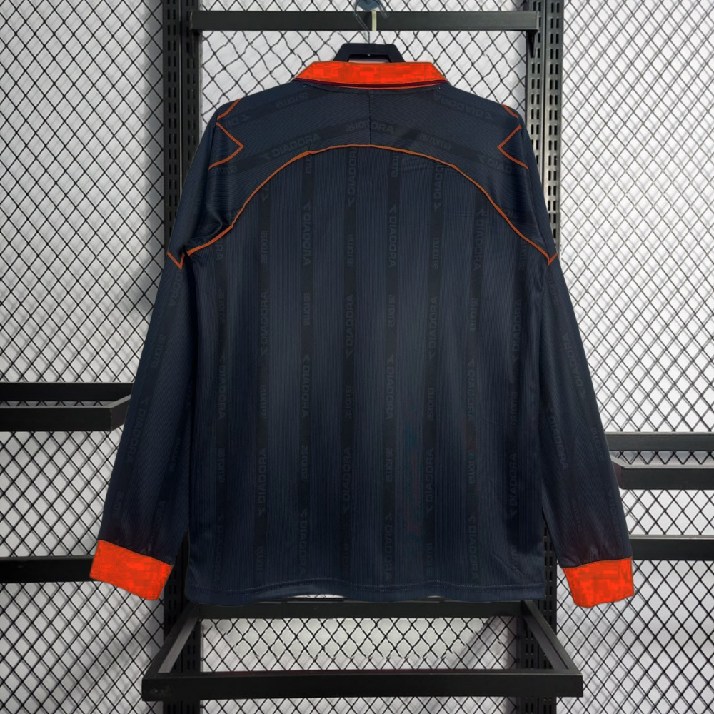 Retro 1999-00 AS Roma Third away retro football jersey