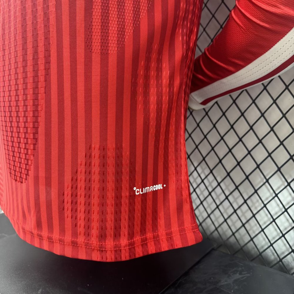 player 2026-27 Bayern Munchen Home Long sleeve football jersey
