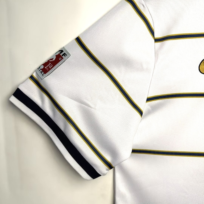Retro 1997-98 Pumas U.N.A.M. Third Away Retro Football jersey