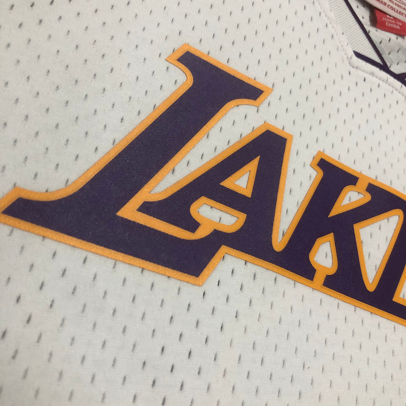 2003-04 NBA Lakers 8 BRYANT Basketball Jersey