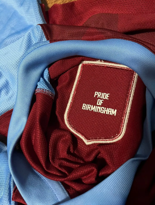 Retro 2011-12 Aston Villa Home Retro Football jersey