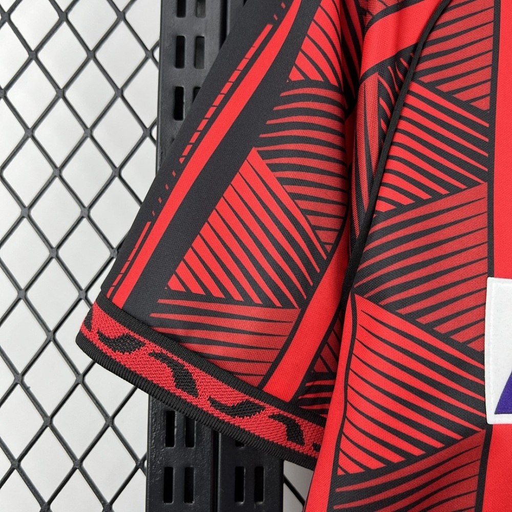 Retro 1995-96 Frankfurt Home retro Football jersey