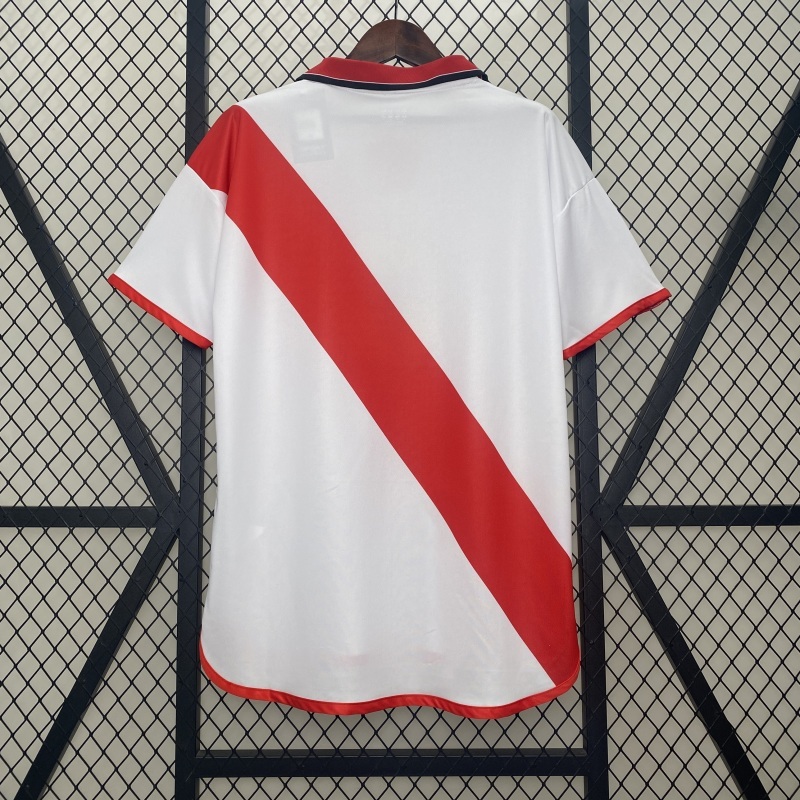 Retro 2001-02 Rayo Vallecano Home Retro Football jersey