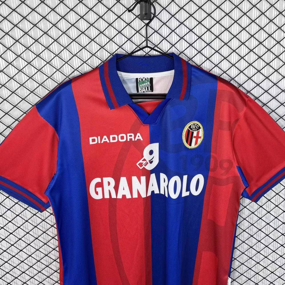 Retro 1997-98 Bologna Home Retro Football jersey