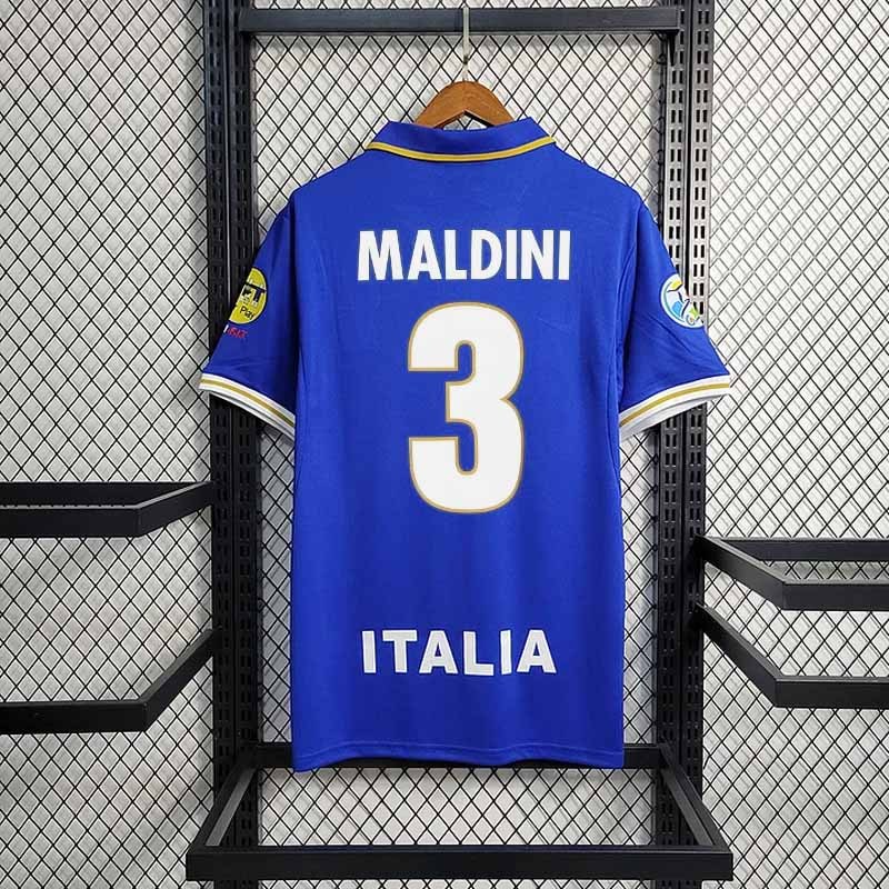 Retro 1996 Italy home Retro MALDINI ZOLA DI MATTEO DEL PIERO Football jersey