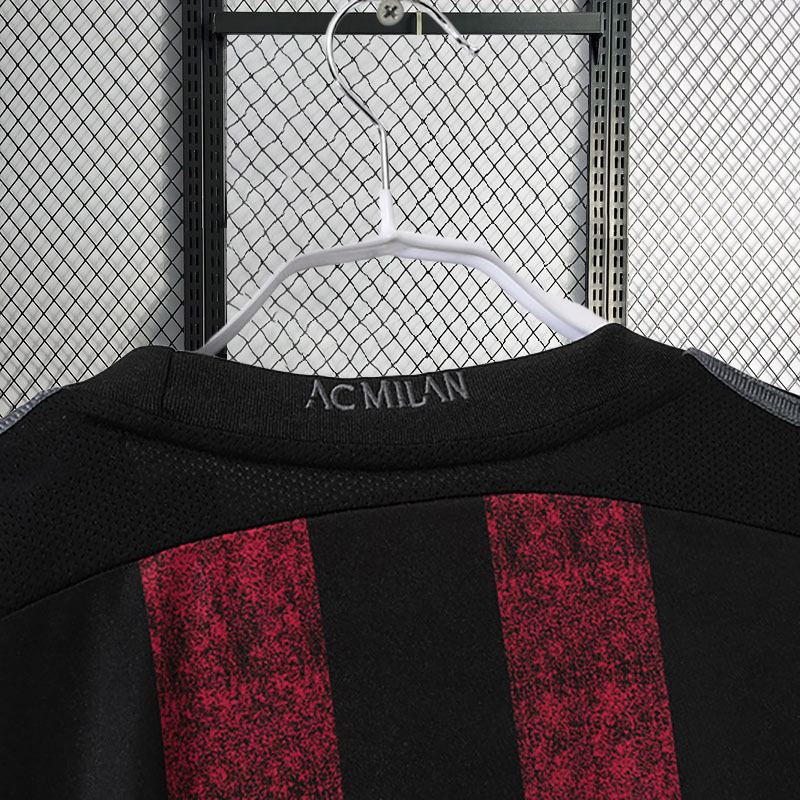 Retro 2015-16 AC Milan Home Retro football jersey