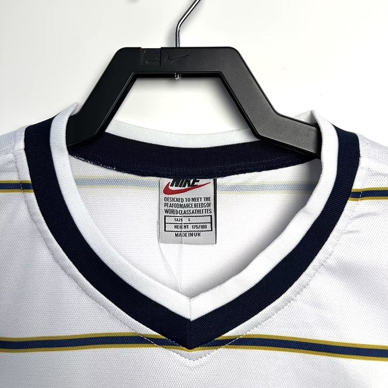 Retro 1997-98 Pumas U.N.A.M. Third Away Retro Football jersey