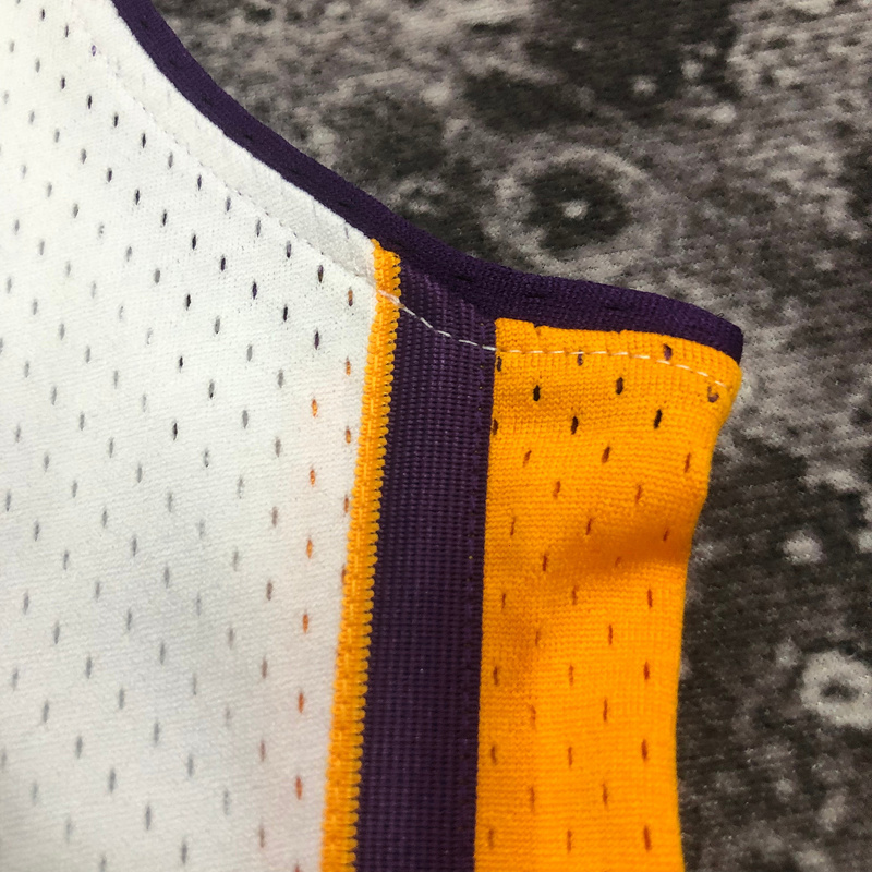 2003-04 NBA Lakers 8 BRYANT Basketball Jersey