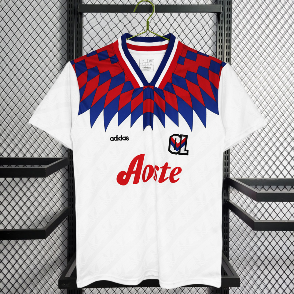 retro 1995-96 Lyon Retro Home football jersey