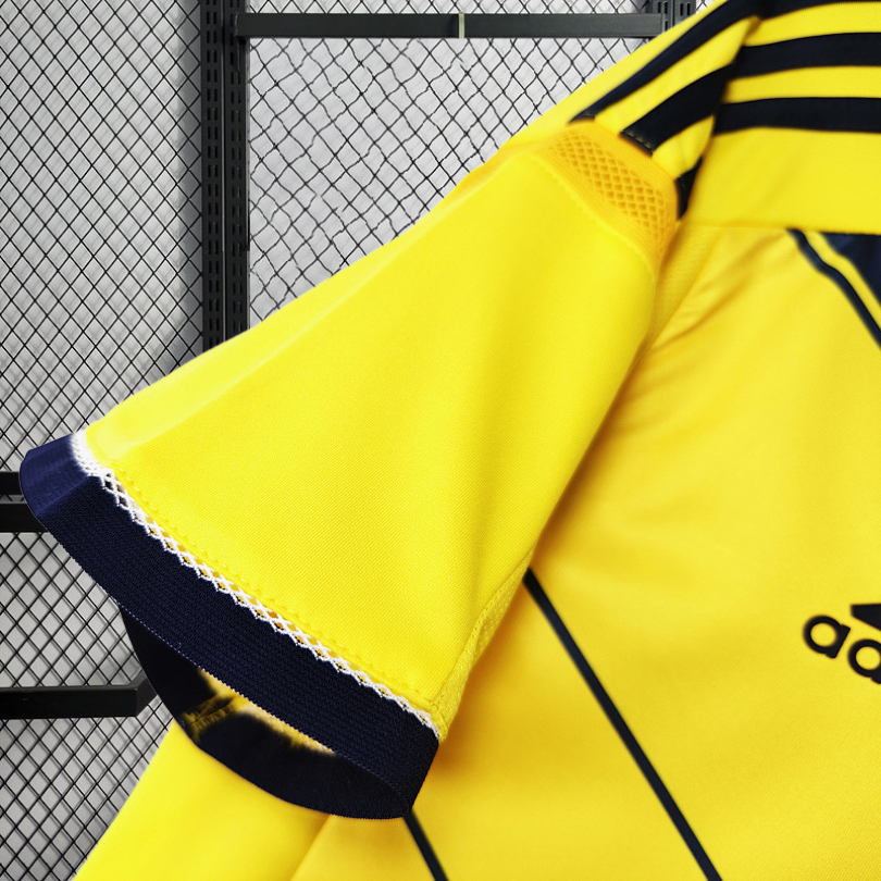 Retro 2014 Colombia home Retro football jersey