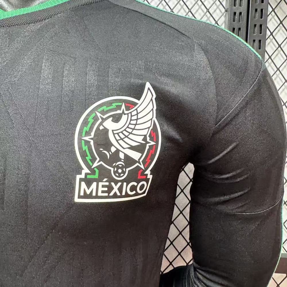 Player 2026 Mexico away long sleeved football jersey