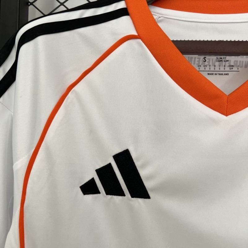 2025-26 Frankfurt Away Football jersey