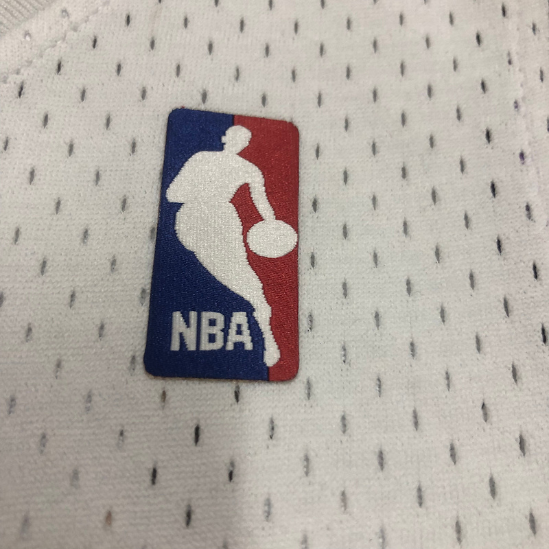 2003-04 NBA Lakers 8 BRYANT Basketball Jersey