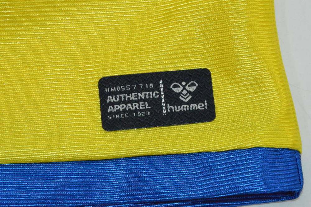 kids kit 26-27 Las Palmas home soccer jersey size 16-28