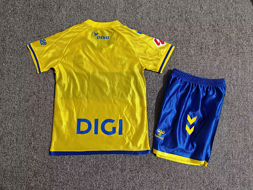 kids kit 26-27 Las Palmas home soccer jersey size 16-28