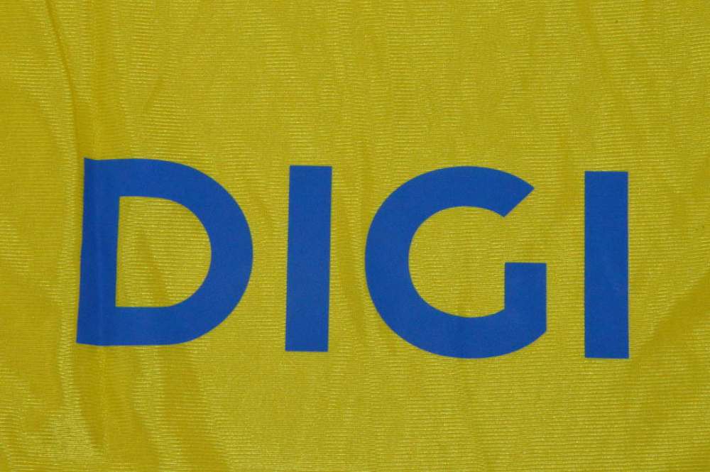 High-quality 2026-27 Las Palmas home soccer jersey size S-4XL
