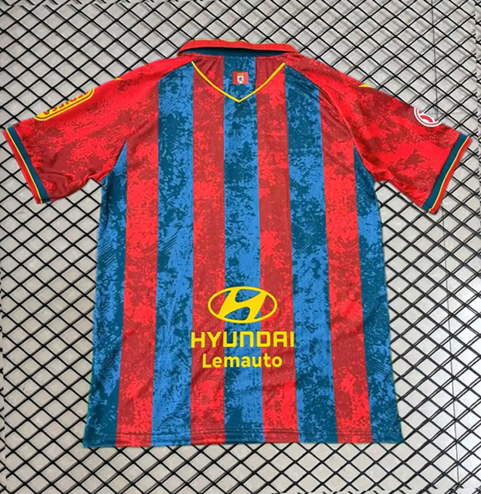 2026/27 Leonesa Home Football jersey