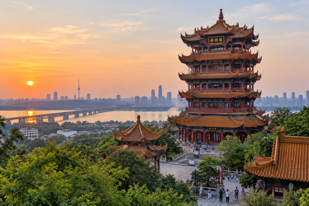 Departing from San Francisco: 12-Day Itinerary Wuhan in, Beijing out · No-shopping tour · Friday departures