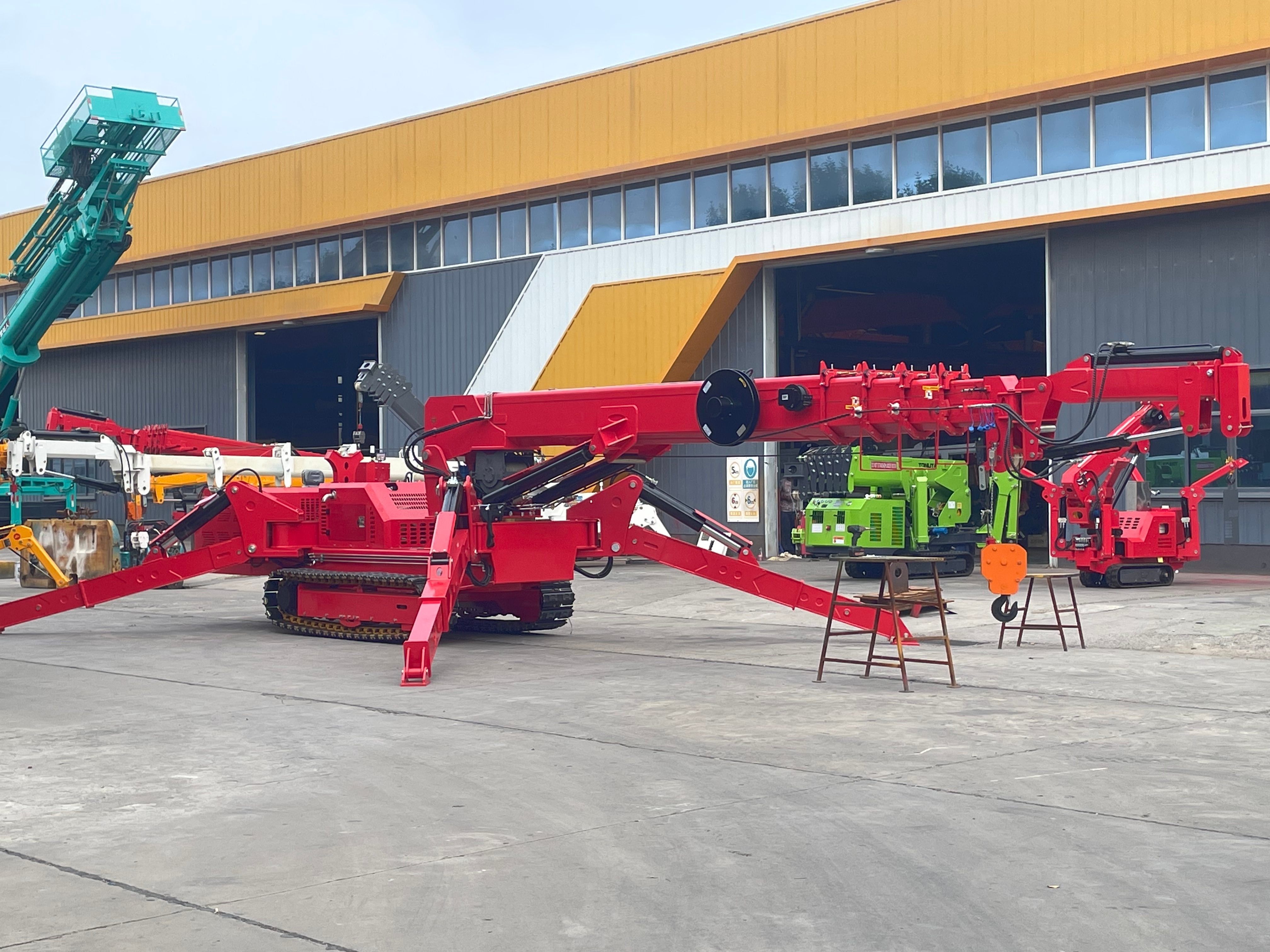 Mini Crawler Spider Crane 8T Diesel Hydraulic Telescopic Boom Remote Control with Outriggers for Narrow Space Lifting,MY SHOP,Mini Crawler Spider Crane 8T Diesel Hydraulic Telescopic Boom Remote Control with Outriggers for Narrow Space Lifting