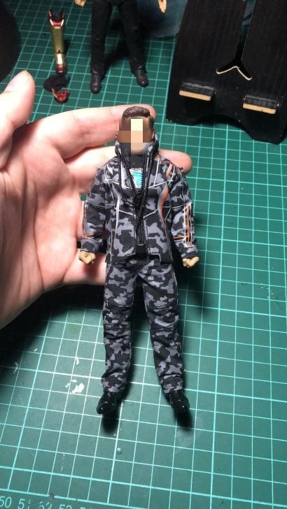 Toni Nano suit 1/12