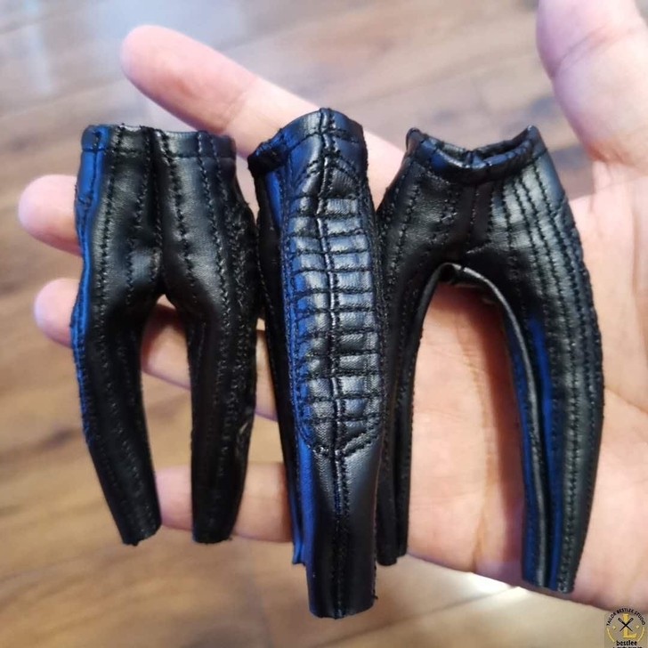 Thor leather pants 1/12