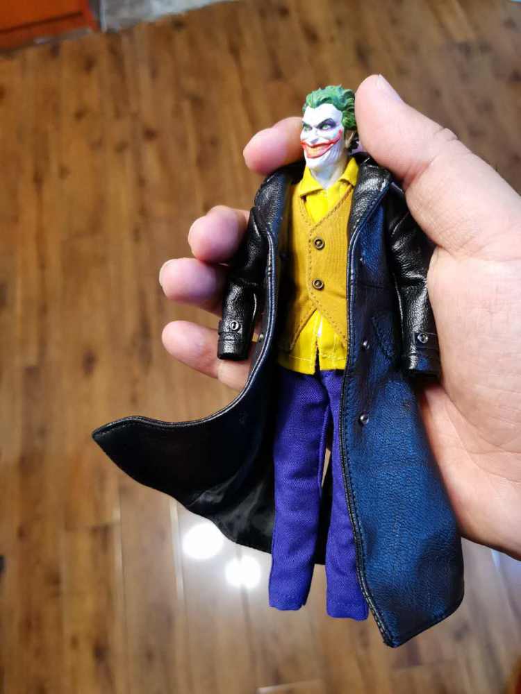 Comic book version Joker Suit 1/12