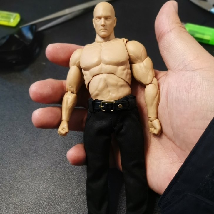 VToys Size wrestler Suit 1:12