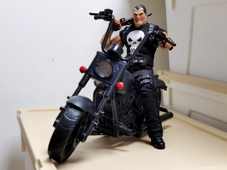 Motorcycle revenge man Suit 1/12