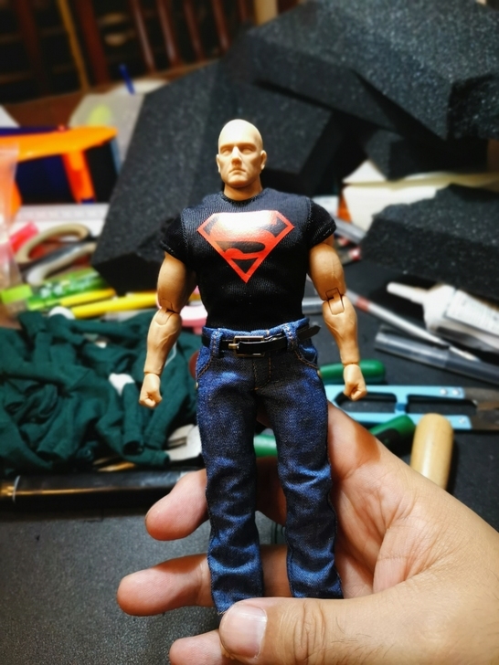VToys Zero size Superboys  Suit 1:12