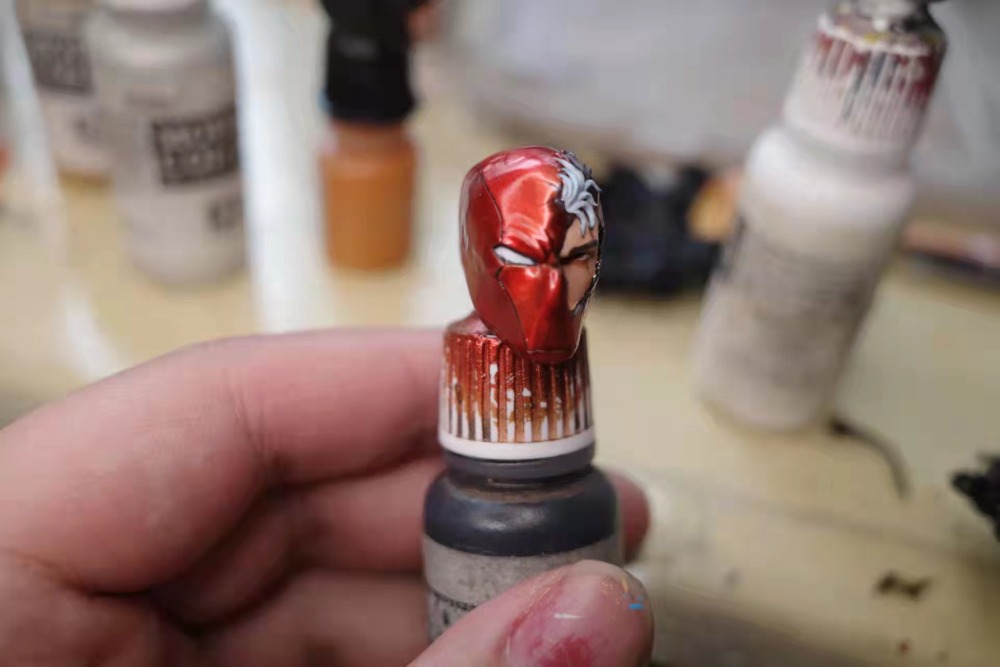 KAIYODO Redhoodd jacket/headsculpt/toy gun 1:12