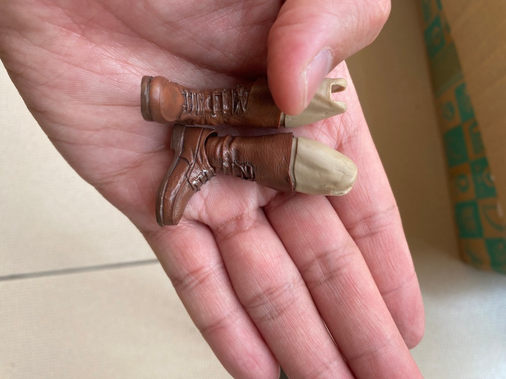 Mezco /VT DIY  boots 1:12