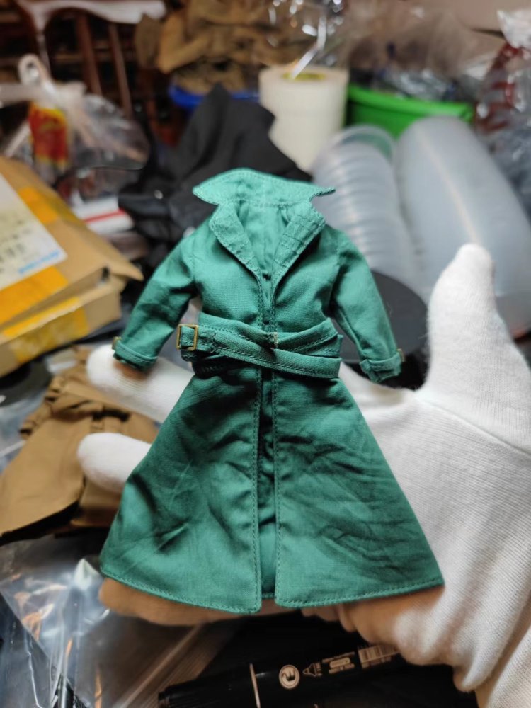 Grifterr trench coat 1:12