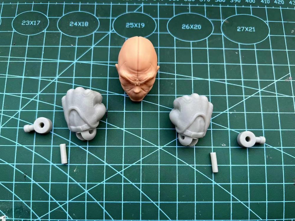 Macfarlane Banee headsculpt/hands-on