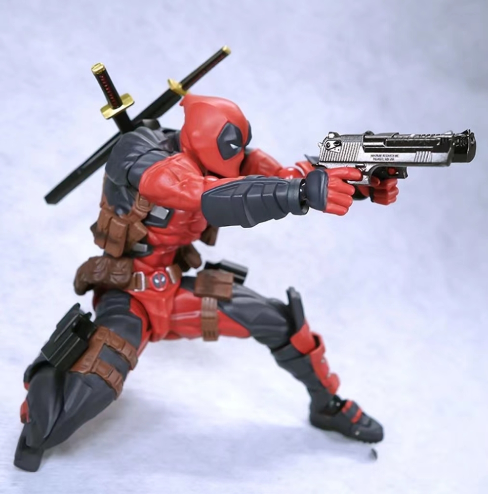 KAIYODO Deadpool 2.0 Toy gun/knife sheath 1：12