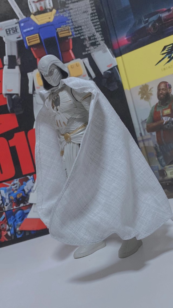 Marvellegends Moon Knightt white cape/Toy weapons 1:12