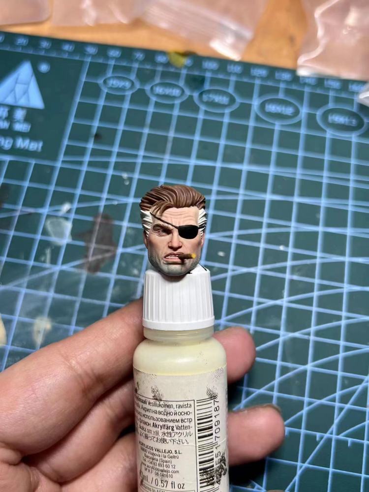 Nick Fury headsculpt 1:12