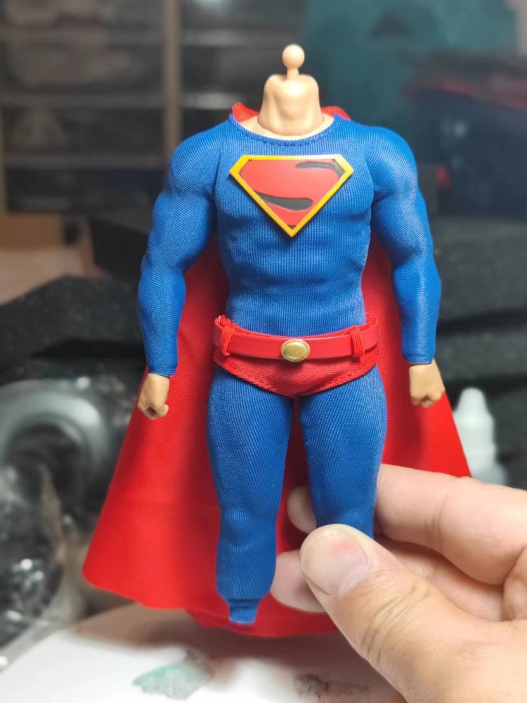 American TV version Supernann suit/headsculpt 1:12