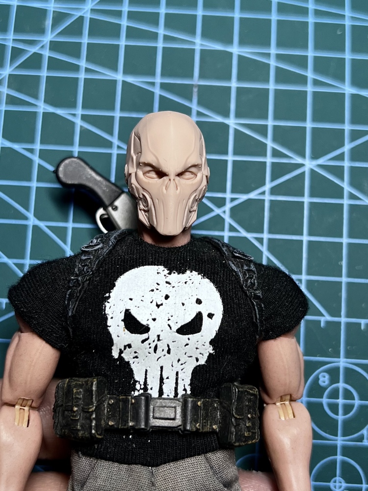 ml mezco helmet Punisher Headsculpt 1/12