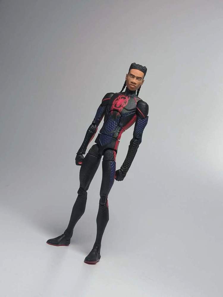 ML/SHF 42 Miles(Prowler) headsculpt 1:12