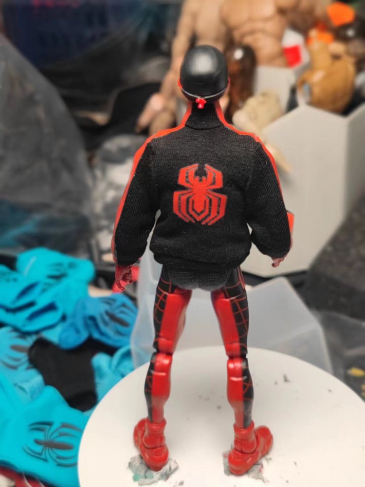 Ml Miles Moraless (Manga New Age version) hoodie 1:12