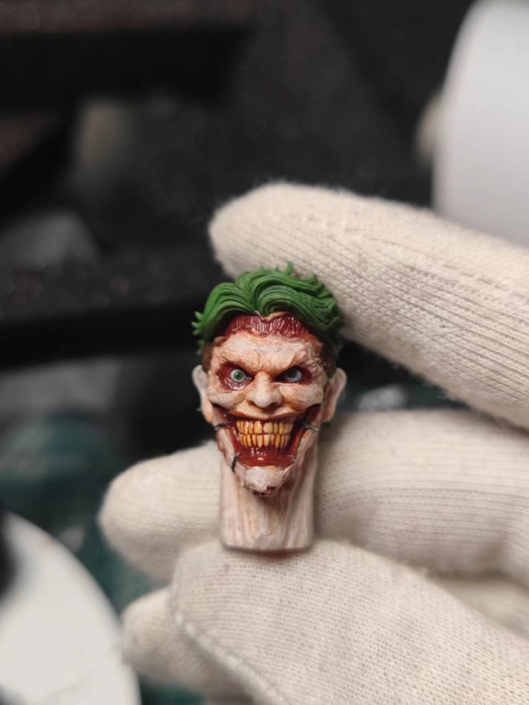 Mezcoo New52 Jokerr headsculpt 1:12