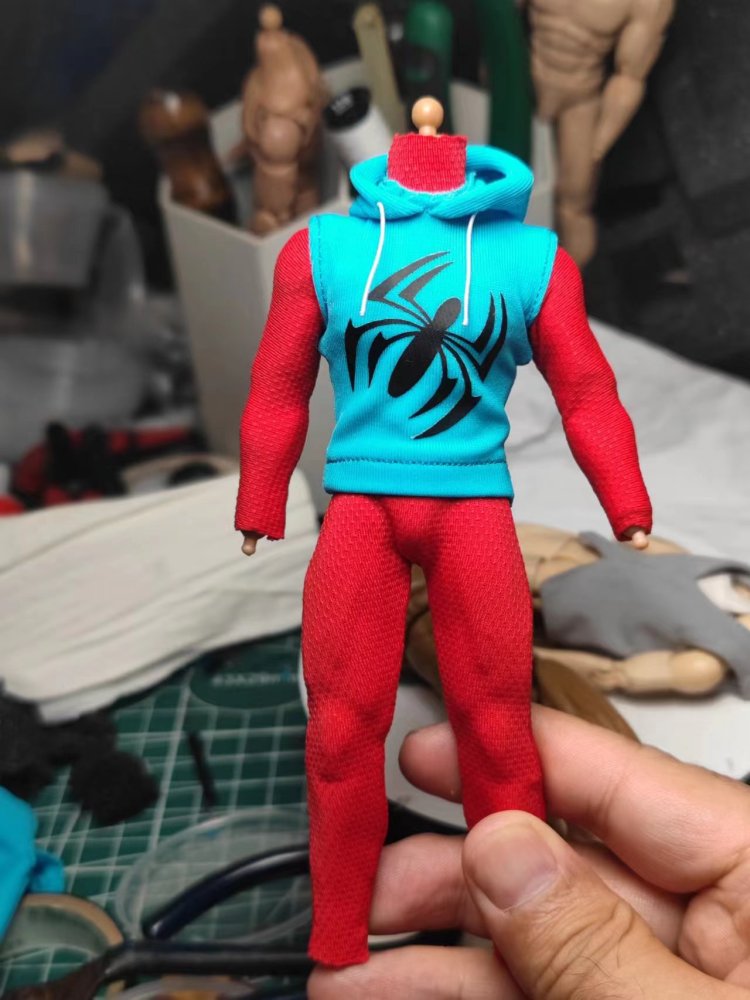 NWtoys Scarlet spiderr suit 1：12