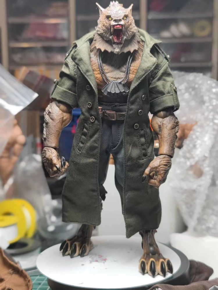 maestro union Werewolf Army Green Trench Coat/pants 1:12