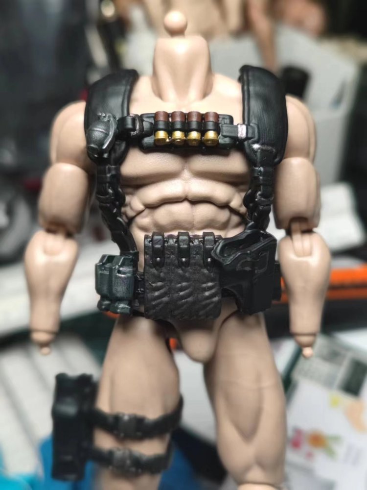 Soft rubber shoulder strap + belt accessories （Toy magazine）1：12